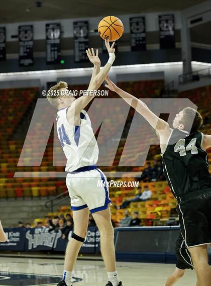 Thumbnail 1 in Carbon @ Green Canyon photogallery.