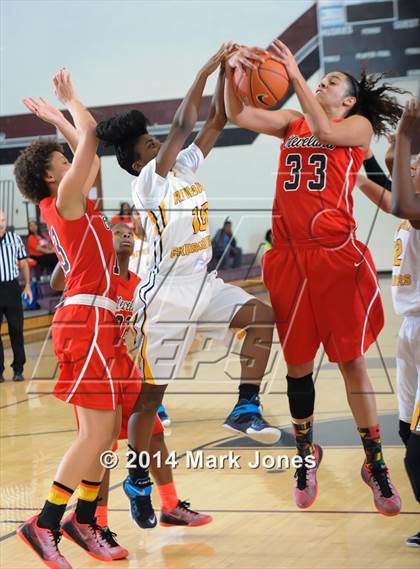 Thumbnail 3 in Riverdale Baptist vs. Cleveland (Nike Tournament of Champions) photogallery.