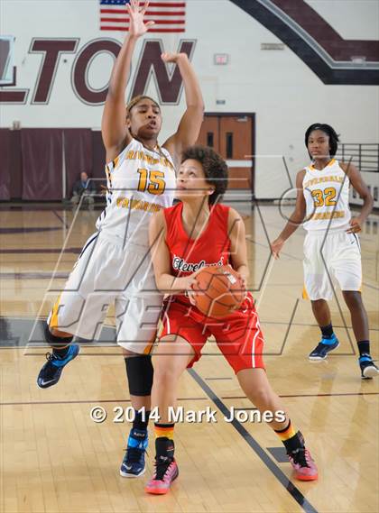 Thumbnail 1 in Riverdale Baptist vs. Cleveland (Nike Tournament of Champions) photogallery.