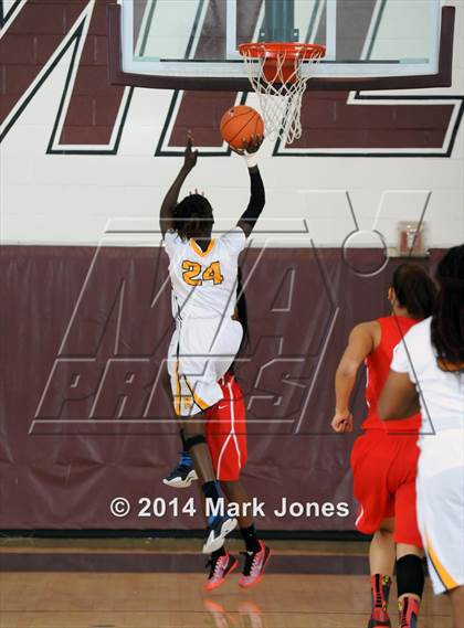 Thumbnail 3 in Riverdale Baptist vs. Cleveland (Nike Tournament of Champions) photogallery.