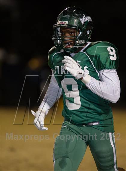 Thumbnail 1 in Woodgrove @ Loudoun Valley photogallery.