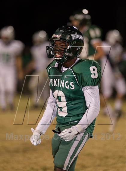 Thumbnail 2 in Woodgrove @ Loudoun Valley photogallery.