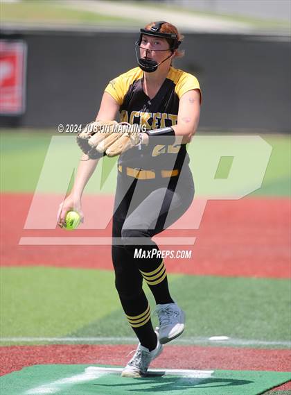 Thumbnail 2 in Atkins vs. Hackett (AAA 3A Semifinal) photogallery.