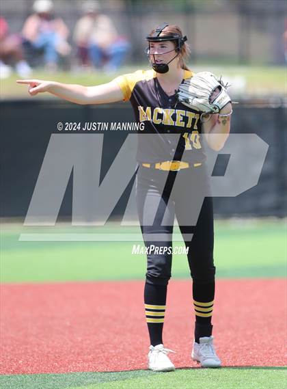 Thumbnail 2 in Atkins vs. Hackett (AAA 3A Semifinal) photogallery.
