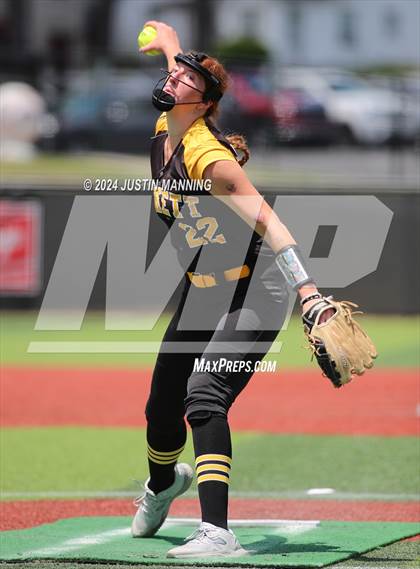 Thumbnail 2 in Atkins vs. Hackett (AAA 3A Semifinal) photogallery.