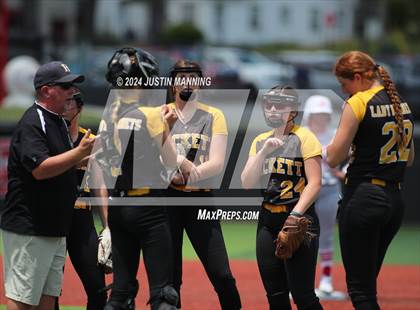 Thumbnail 3 in Atkins vs. Hackett (AAA 3A Semifinal) photogallery.