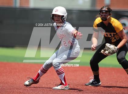 Thumbnail 2 in Atkins vs. Hackett (AAA 3A Semifinal) photogallery.