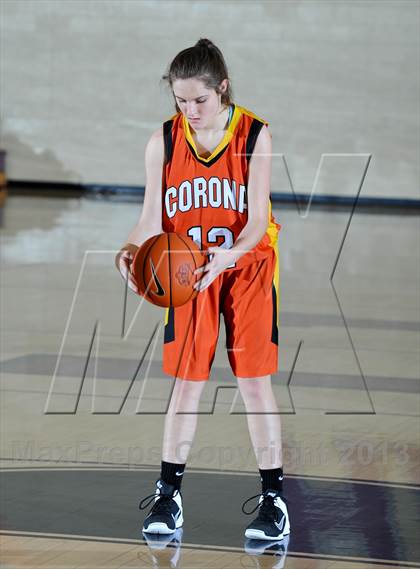 Thumbnail 1 in Fairfax vs. Corona del Sol (Nike Tournament of Champions) photogallery.