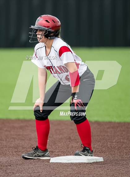 Thumbnail 2 in Henrietta vs Eastland (UIL 3A Bi-District Playoff) photogallery.