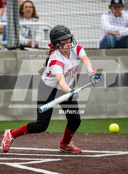 Thumbnail 2 in Henrietta vs Eastland (UIL 3A Bi-District Playoff) photogallery.