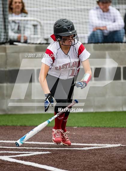 Thumbnail 3 in Henrietta vs Eastland (UIL 3A Bi-District Playoff) photogallery.