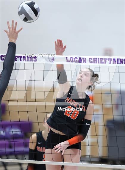 Thumbnail 2 in Dover vs. Marietta (OHSAA D3 District Final) photogallery.