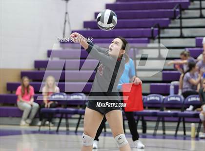 Thumbnail 2 in Dover vs. Marietta (OHSAA D3 District Final) photogallery.