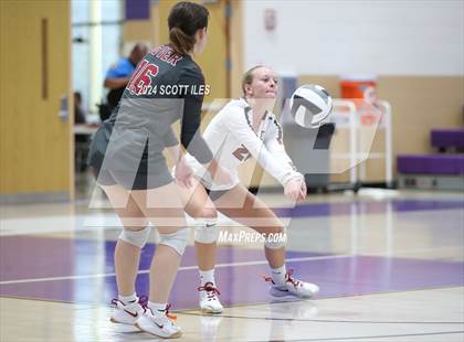 Thumbnail 2 in Dover vs. Marietta (OHSAA D3 District Final) photogallery.