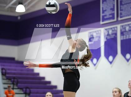 Thumbnail 2 in Dover vs. Marietta (OHSAA D3 District Final) photogallery.
