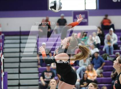Thumbnail 1 in Dover vs. Marietta (OHSAA D3 District Final) photogallery.