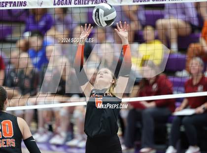 Thumbnail 1 in Dover vs. Marietta (OHSAA D3 District Final) photogallery.