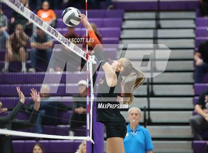 Thumbnail 2 in Dover vs. Marietta (OHSAA D3 District Final) photogallery.