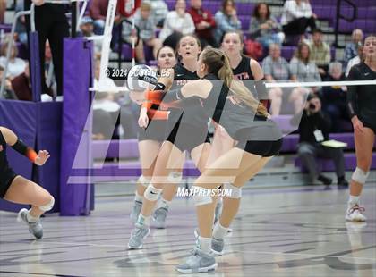 Thumbnail 1 in Dover vs. Marietta (OHSAA D3 District Final) photogallery.