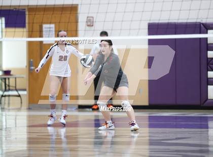 Thumbnail 2 in Dover vs. Marietta (OHSAA D3 District Final) photogallery.