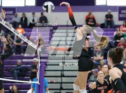 Thumbnail 1 in Dover vs. Marietta (OHSAA D3 District Final) photogallery.