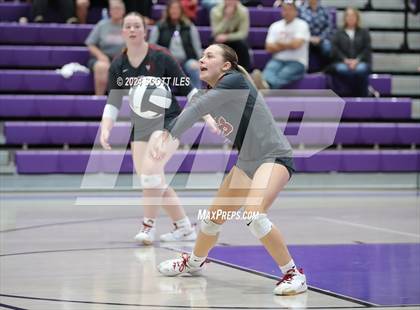 Thumbnail 2 in Dover vs. Marietta (OHSAA D3 District Final) photogallery.