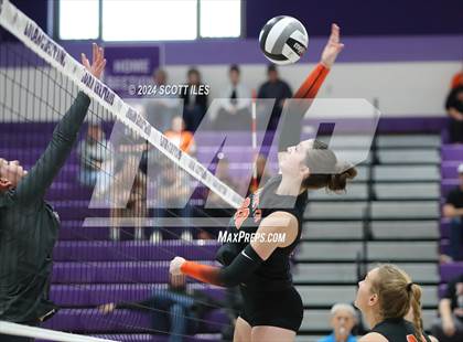 Thumbnail 1 in Dover vs. Marietta (OHSAA D3 District Final) photogallery.