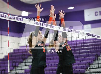 Thumbnail 1 in Dover vs. Marietta (OHSAA D3 District Final) photogallery.