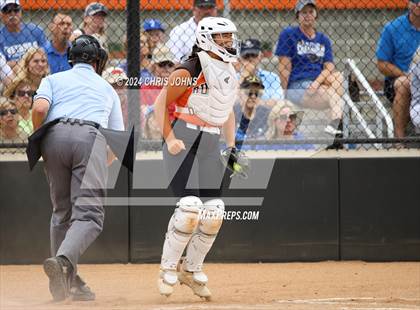 Thumbnail 2 in Freeburg vs Waterloo (IHSA, 3A, Sectional Championship) photogallery.