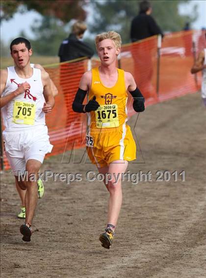 Thumbnail 1 in CIF State Cross Country Championships (D4 Boys) photogallery.