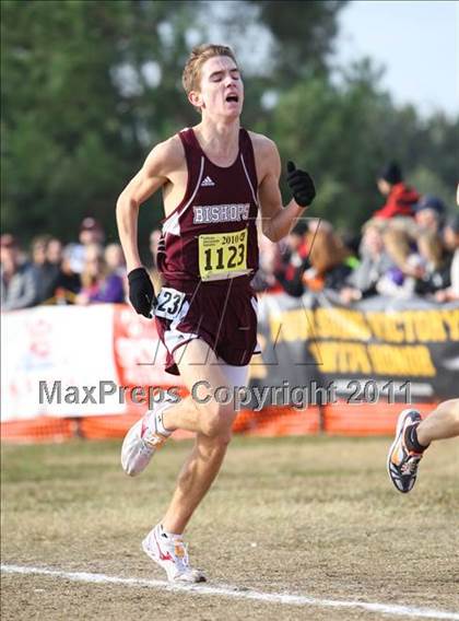 Thumbnail 1 in CIF State Cross Country Championships (D4 Boys) photogallery.