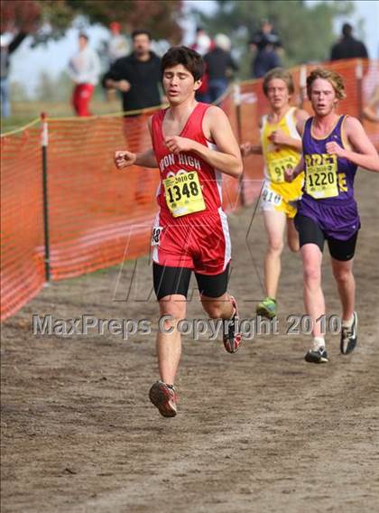 Thumbnail 1 in CIF State Cross Country Championships (D4 Boys) photogallery.
