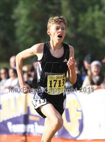 Thumbnail 2 in CIF State Cross Country Championships (D4 Boys) photogallery.