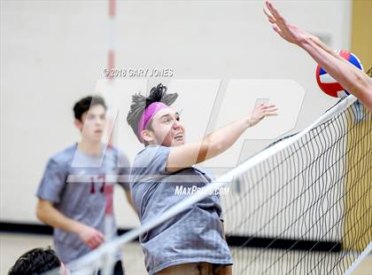 Thumbnail 2 in Whitney vs. Woodcreek photogallery.