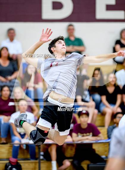 Thumbnail 3 in Whitney vs. Woodcreek photogallery.