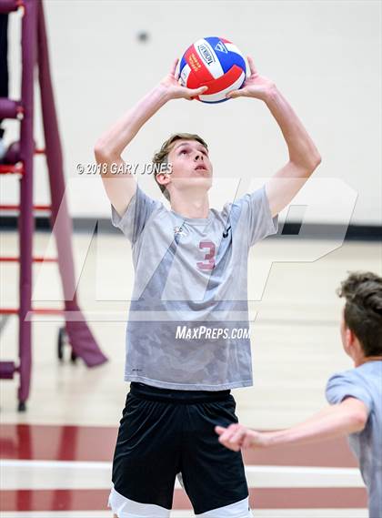 Thumbnail 3 in Whitney vs. Woodcreek photogallery.
