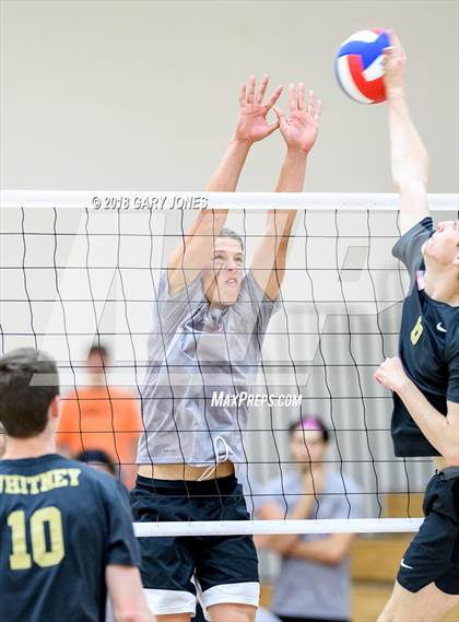 Thumbnail 3 in Whitney vs. Woodcreek photogallery.