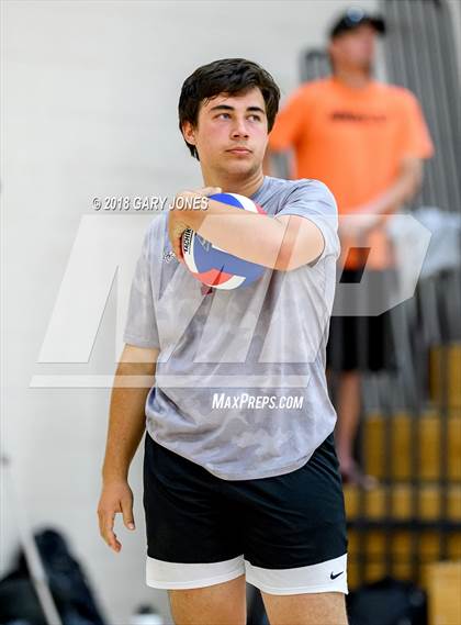 Thumbnail 2 in Whitney vs. Woodcreek photogallery.