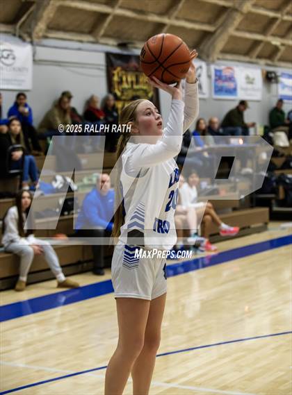 Thumbnail 1 in Red Bluff @ Orland photogallery.