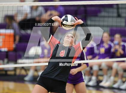 Thumbnail 2 in Circleville @ Bloom-Carroll photogallery.