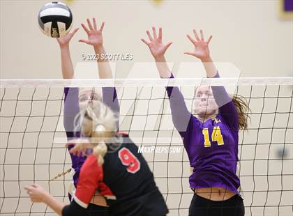 Thumbnail 3 in Circleville @ Bloom-Carroll photogallery.