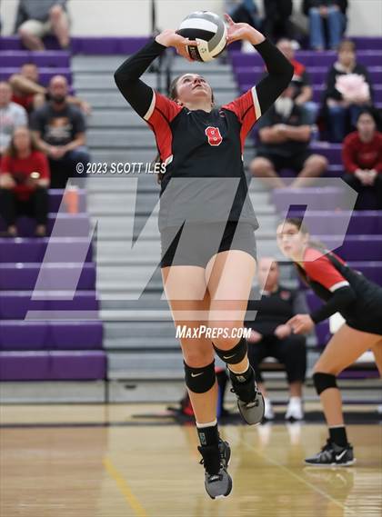 Thumbnail 1 in Circleville @ Bloom-Carroll photogallery.