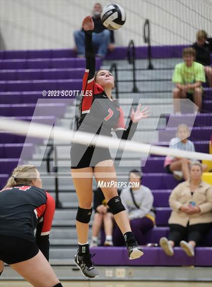 Thumbnail 2 in Circleville @ Bloom-Carroll photogallery.