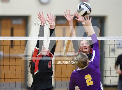 Thumbnail 2 in Circleville @ Bloom-Carroll photogallery.