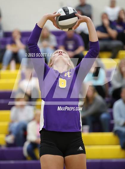 Thumbnail 3 in Circleville @ Bloom-Carroll photogallery.