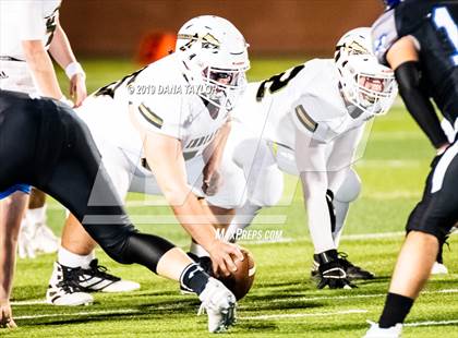 Thumbnail 3 in Comanche vs City View (UIL 3A Bi-District Playoff) photogallery.