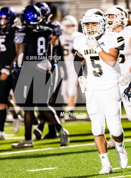 Thumbnail 2 in Comanche vs City View (UIL 3A Bi-District Playoff) photogallery.