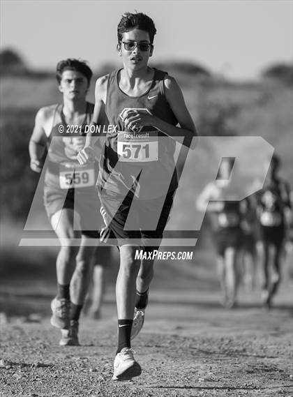 Thumbnail 3 in Center Meet #2 photogallery.