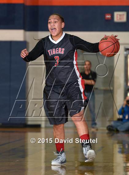 Thumbnail 1 in Patterson vs. Vanden (CIF SJS D3 Playoffs) photogallery.