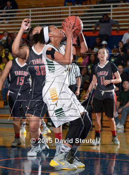 Thumbnail 2 in Patterson vs. Vanden (CIF SJS D3 Playoffs) photogallery.
